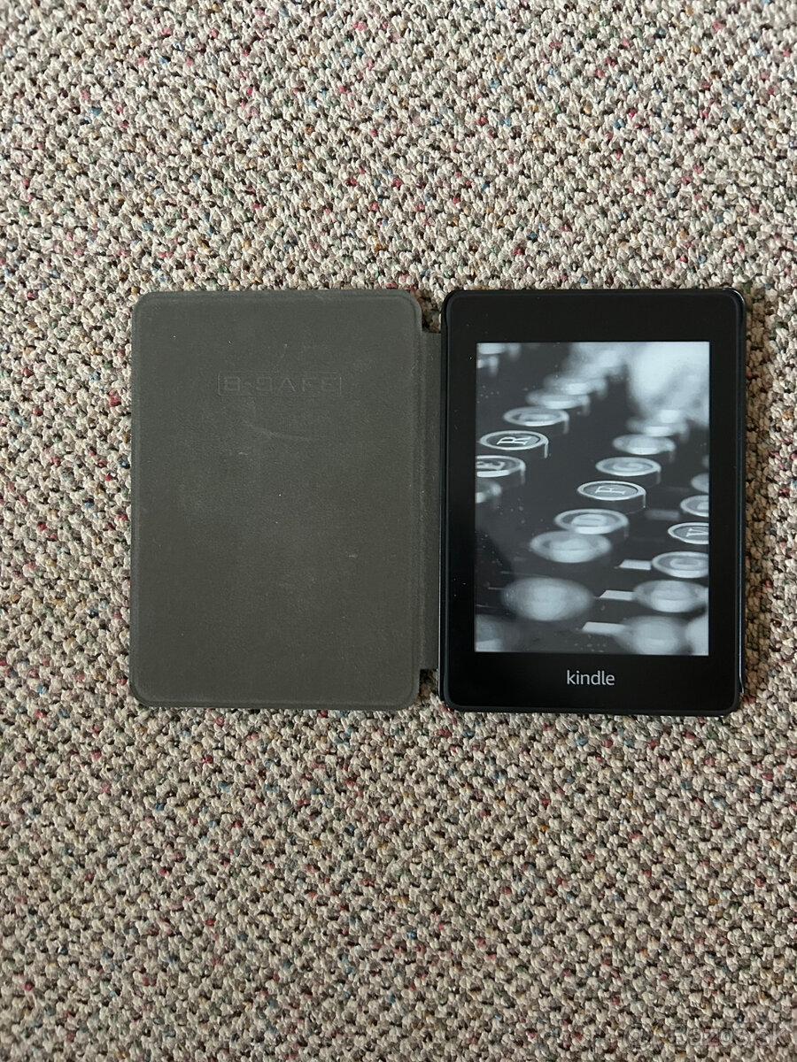 Kindle Paperwhite (10th Generation)