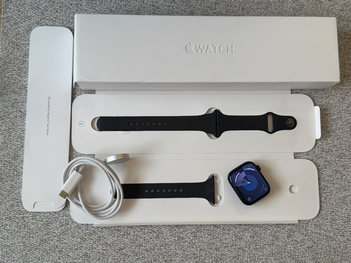 Apple watch 8 45mm - Pekný stav, zdravie batérie 100%