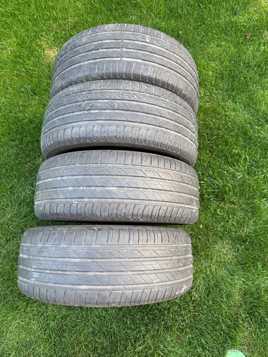 Letne pneu Bridgestone 215/55 R17