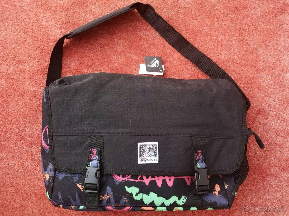 QUIKSILVER trendová messenger taška