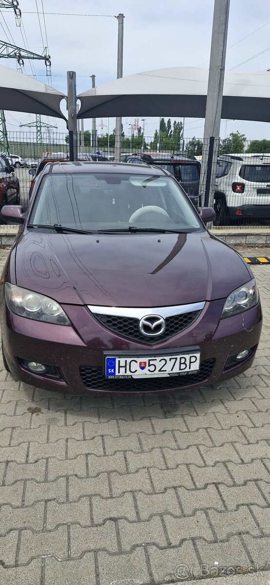 Mazda 3 16V Spec