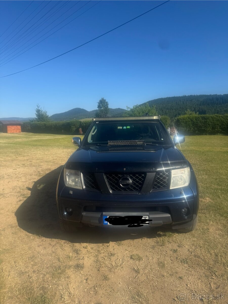 Nissan Pathfinder 2.5 dCI Automat 7-miestny