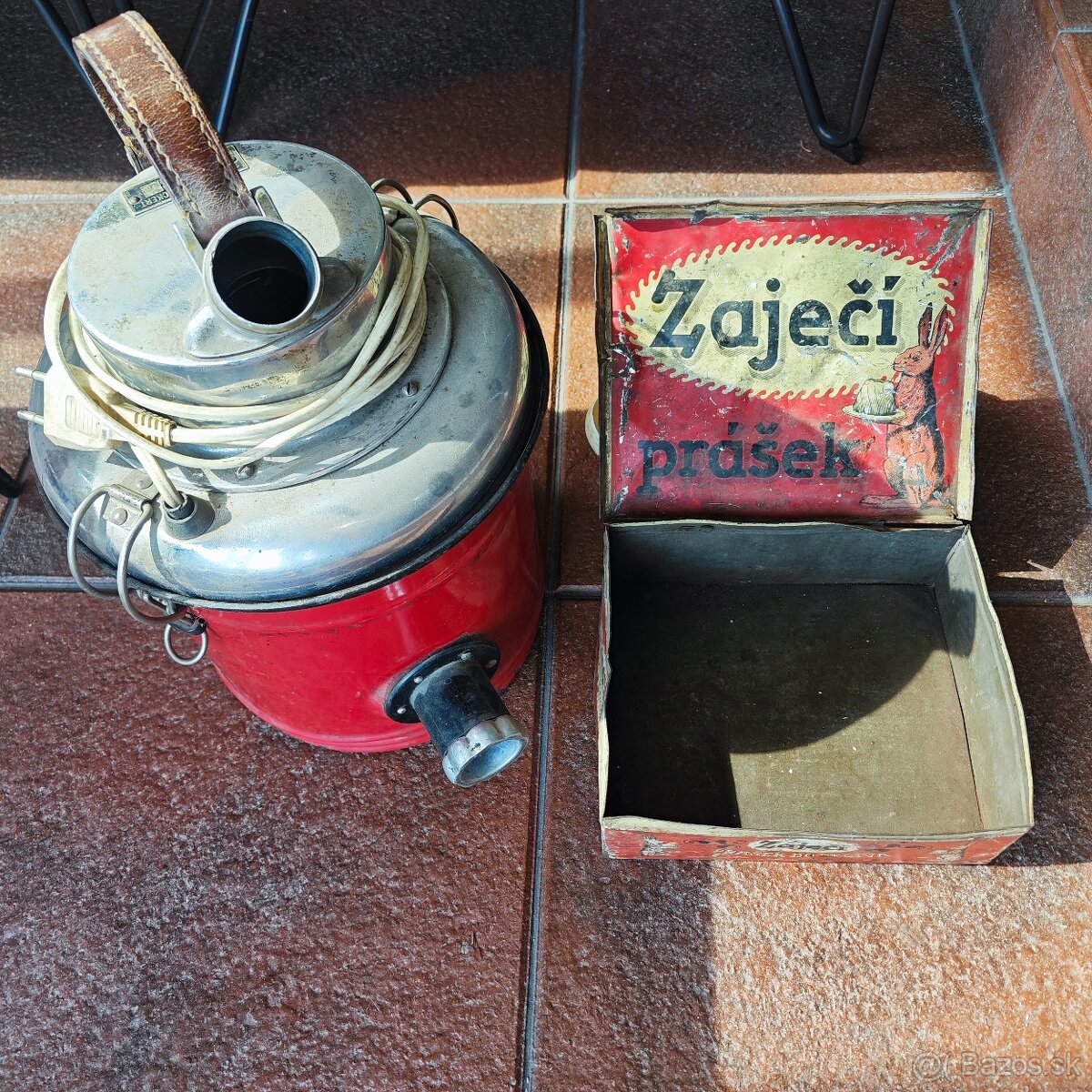 predám retro vysávač