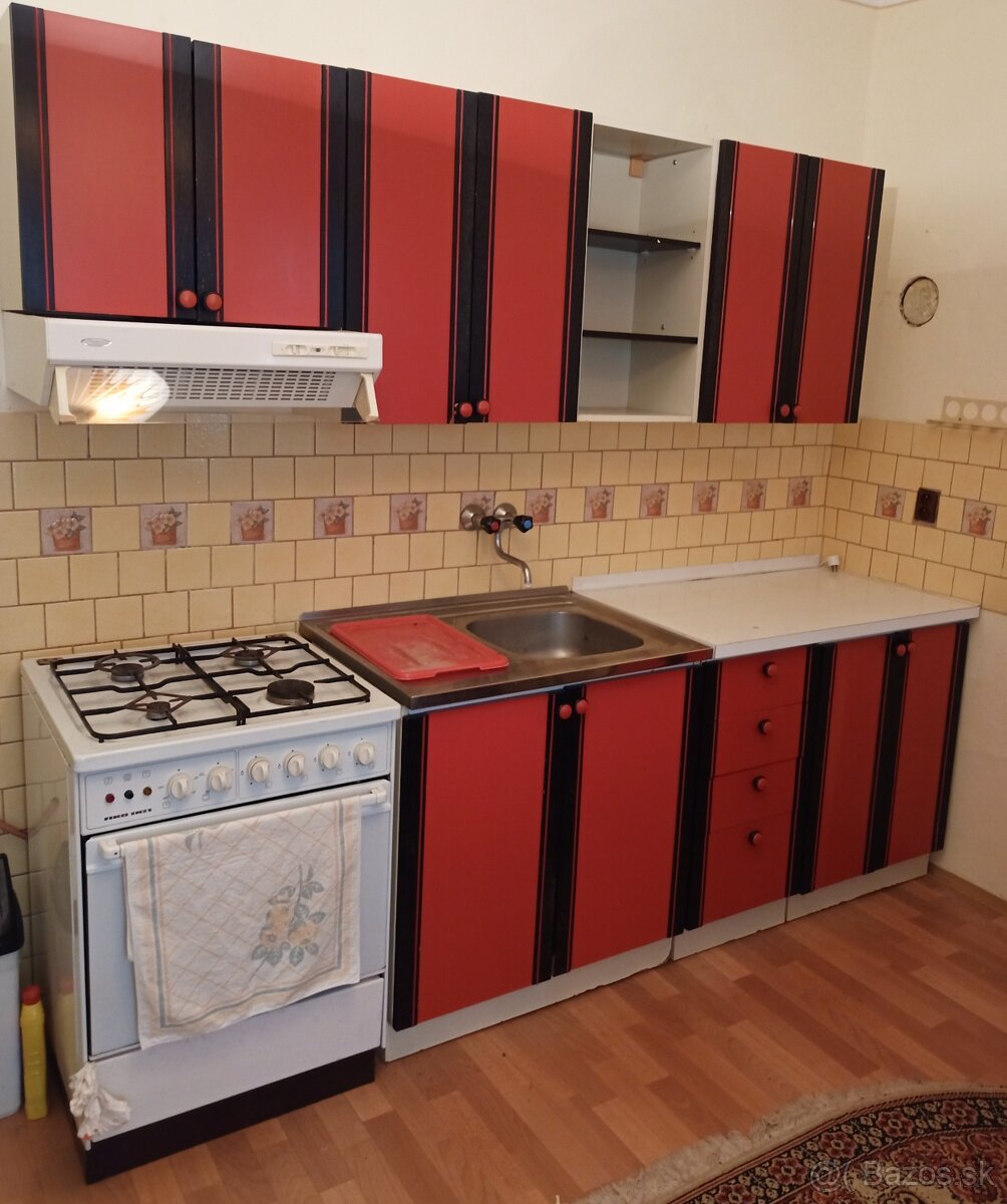 Rozkladacia sedacia súprava