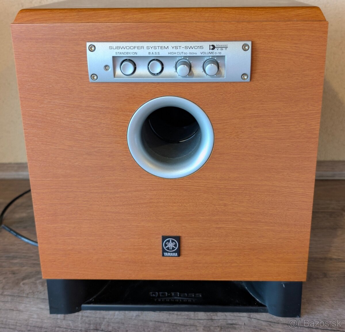 YAMAHA YST-SW015 subwoofer