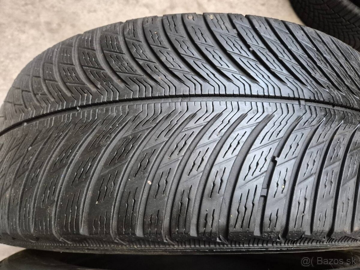 225/55 r18 zimné 4 ks MICHELIN dezén 5,6 - 5 mm DOT2021