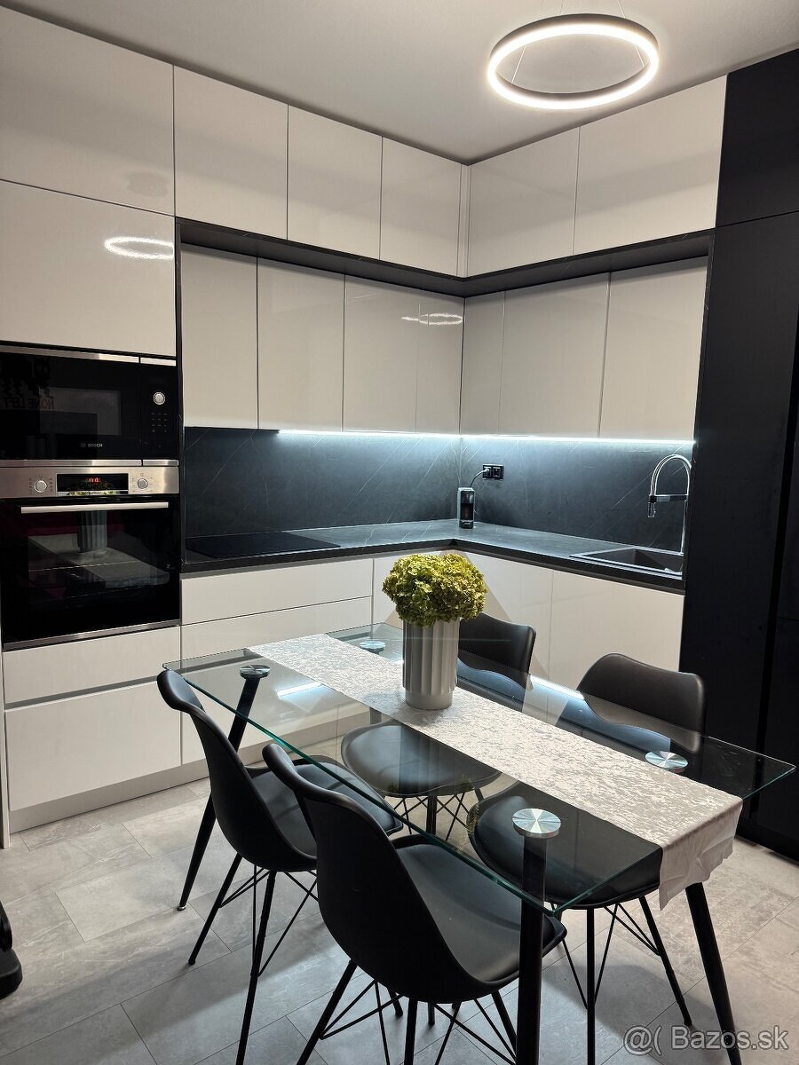 Byt v Sečovciach - 3 izbový