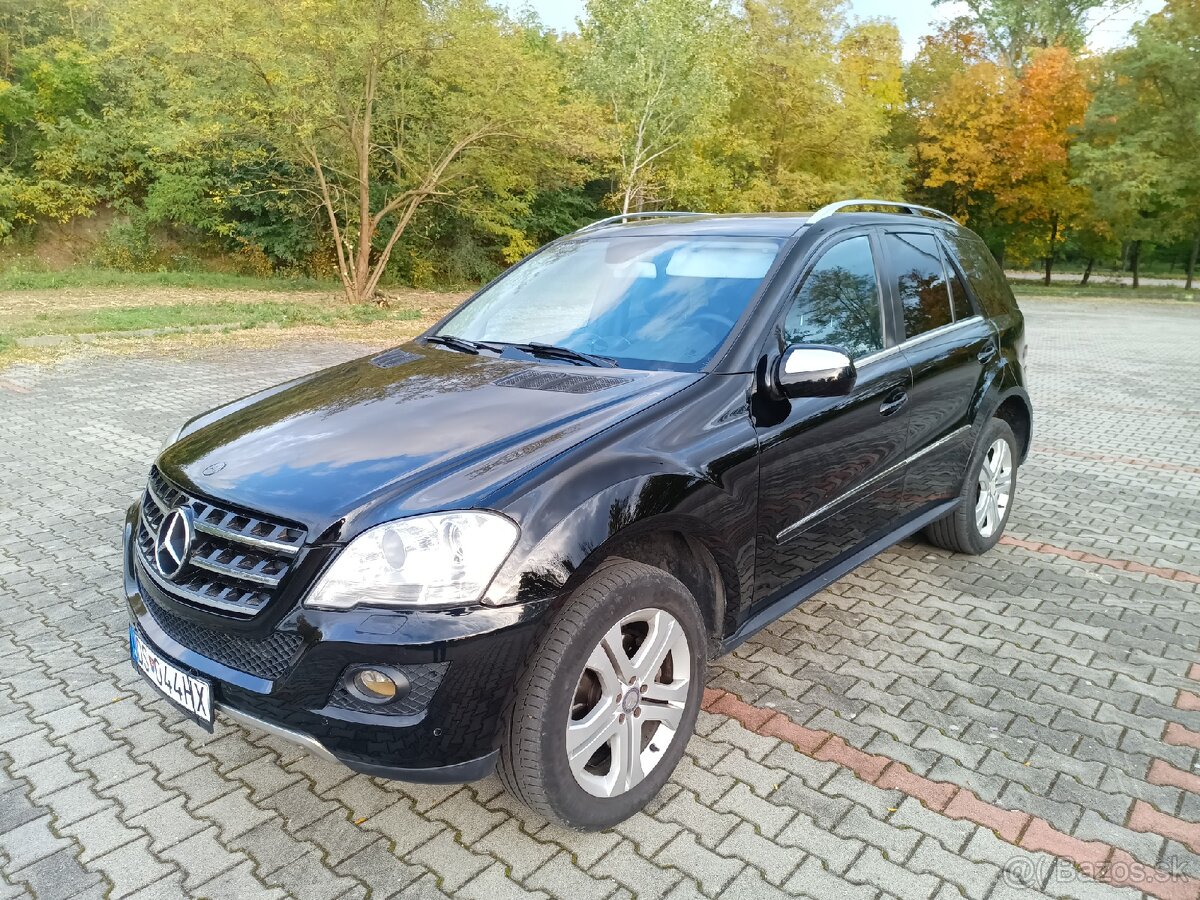 Mercedes Benz ML pružina