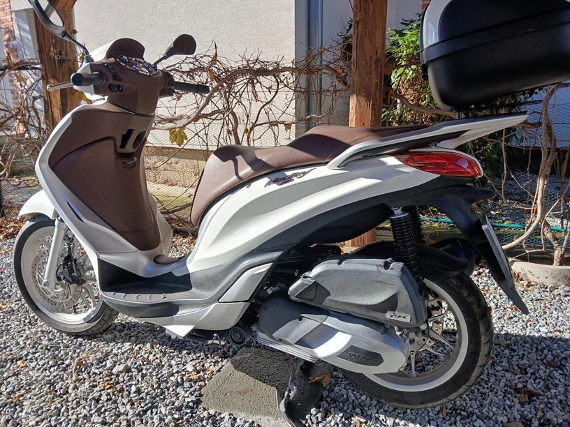 Piaggio Medley 125 , ABS