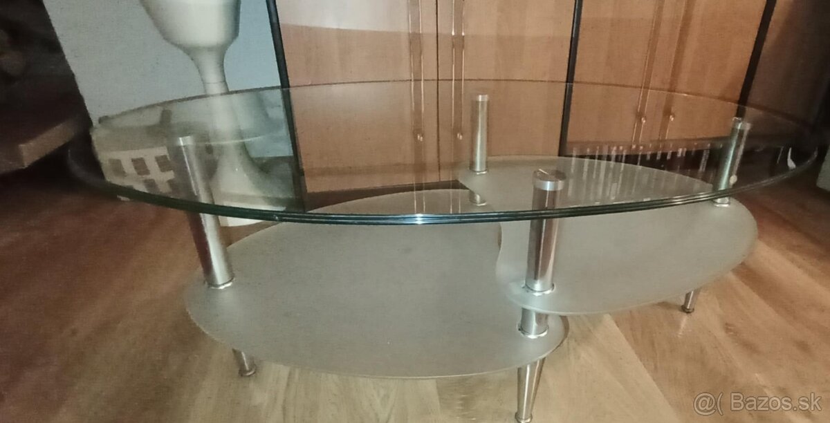 Konferenčný stolík