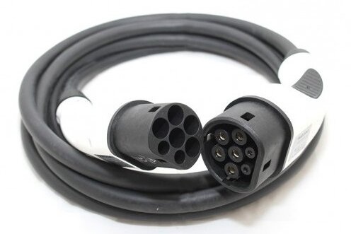 Nabijaci kabel pre elektromobil