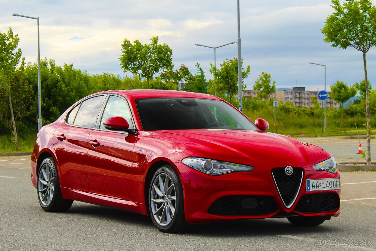 Alfa Romeo Giulia 2.2 JTDM Veloce AT AWD