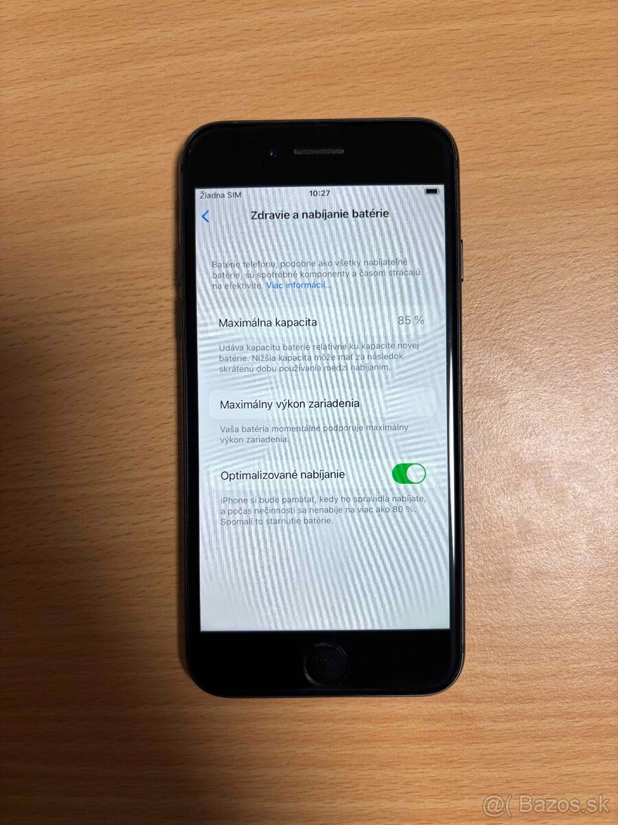 Apple iPhone 8 - 256GB - 85% kapacita batérie