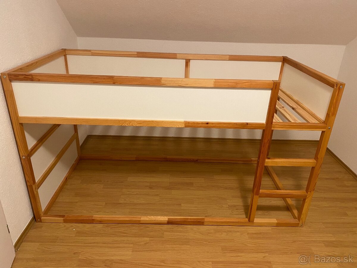 Poschodová (vyvýšená) desk posteľ IKEA