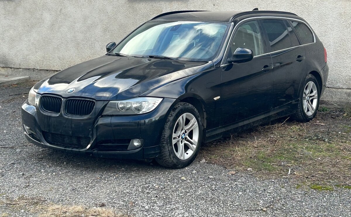 ROZPREDÁME BMW E91 320d 120kw N47N