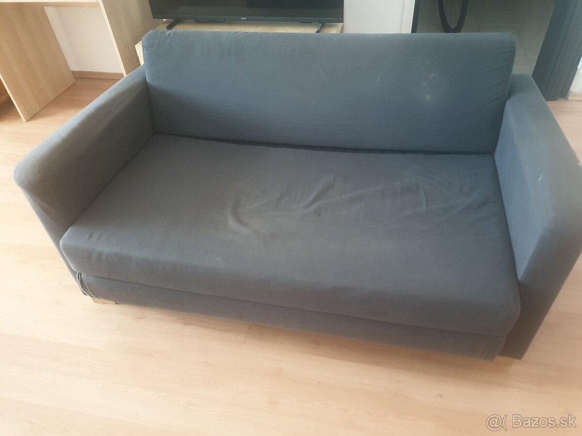 Darujem rozťahovaciu pohovku