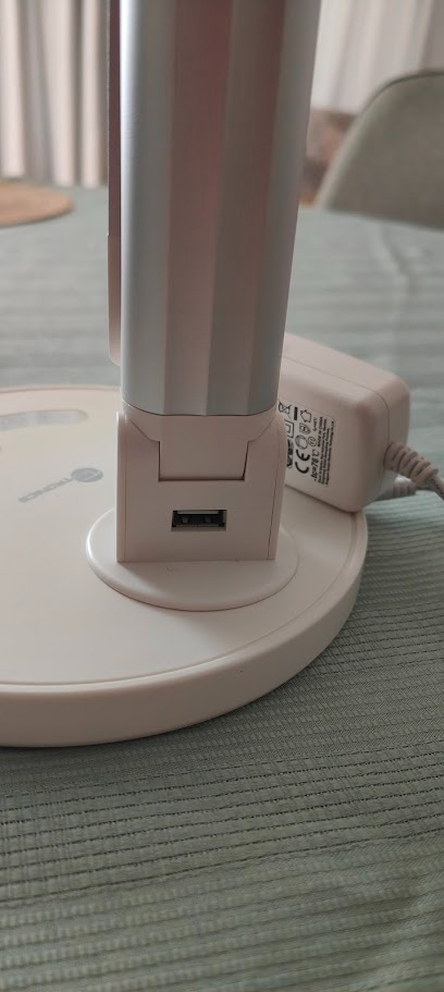Stolová lampa TaoTronics 12W