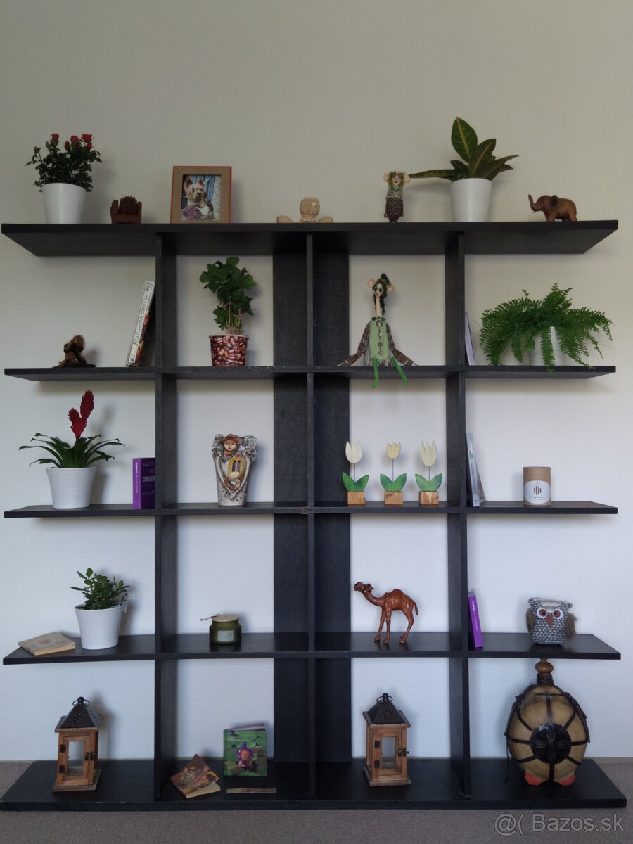 Policový regál IKEA