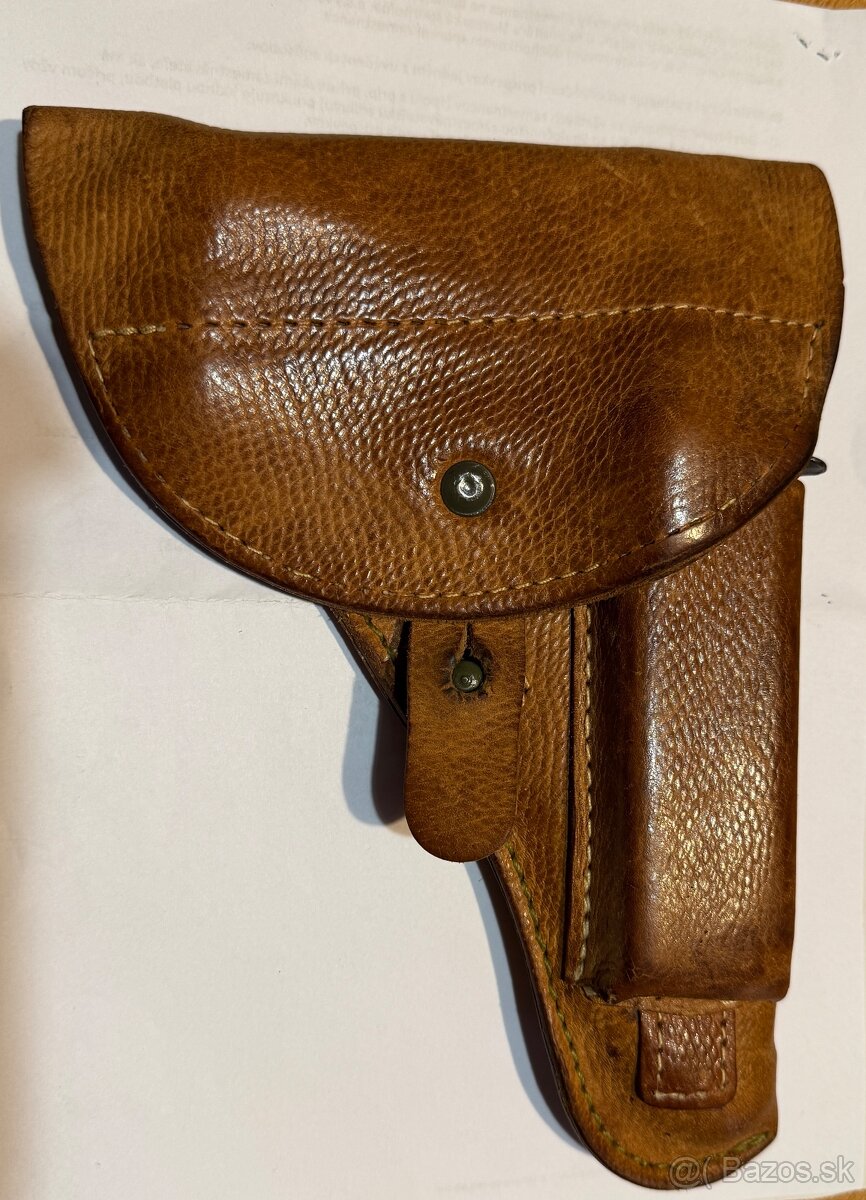 Pištoľ ČZ vz52 Tokarev.