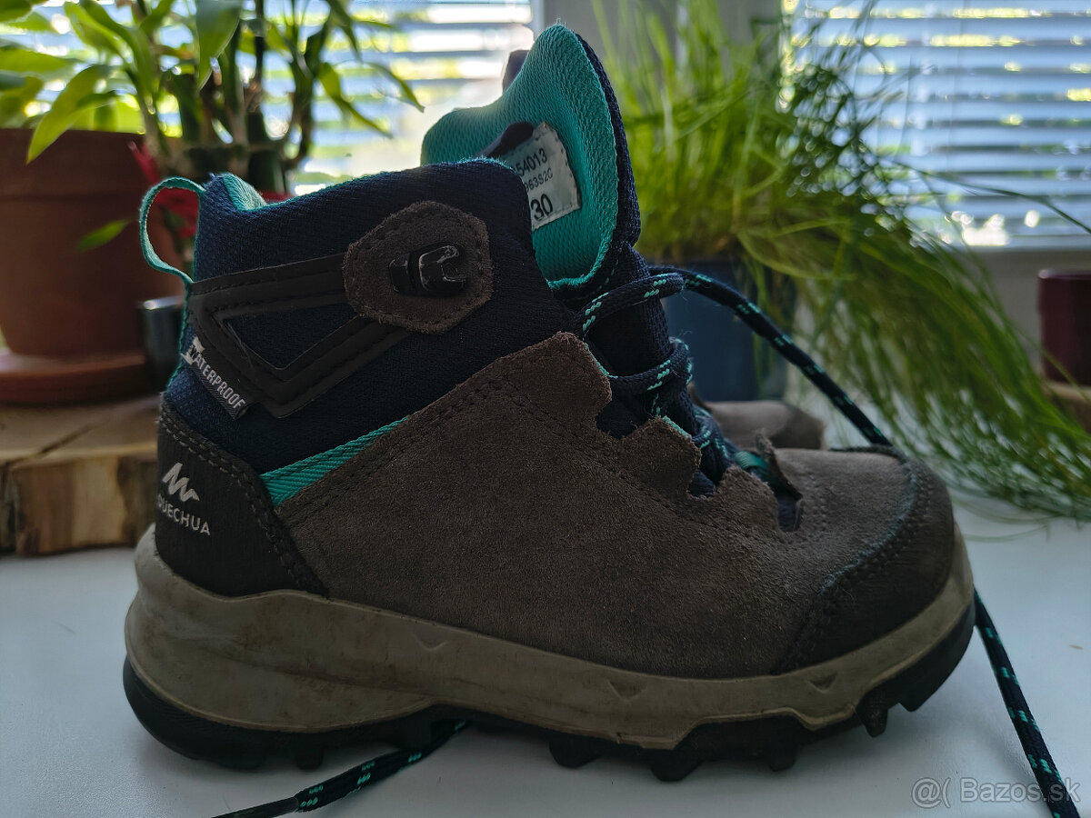 Turistické topánky 30