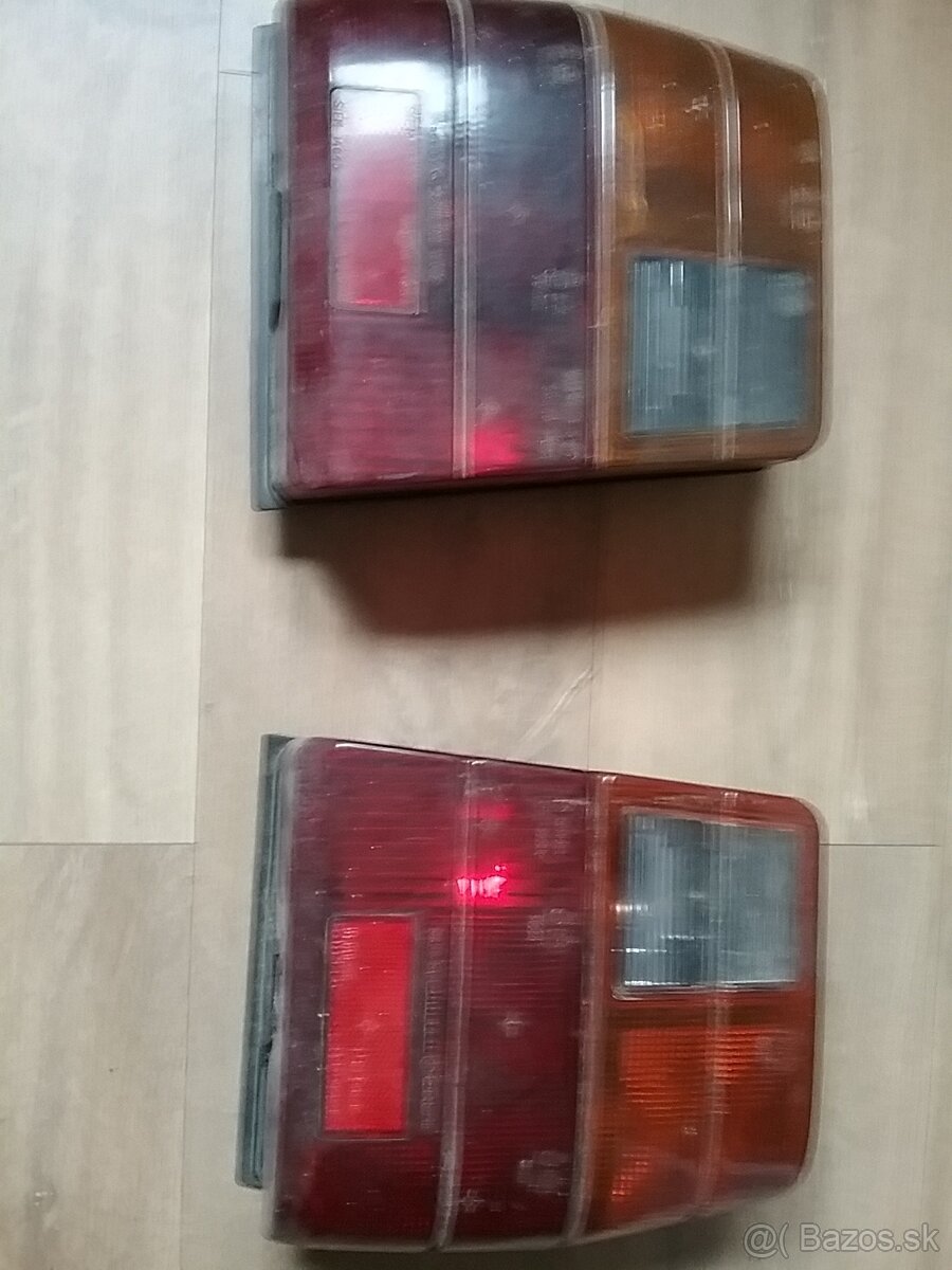 Zadné svetlá Fiat Uno