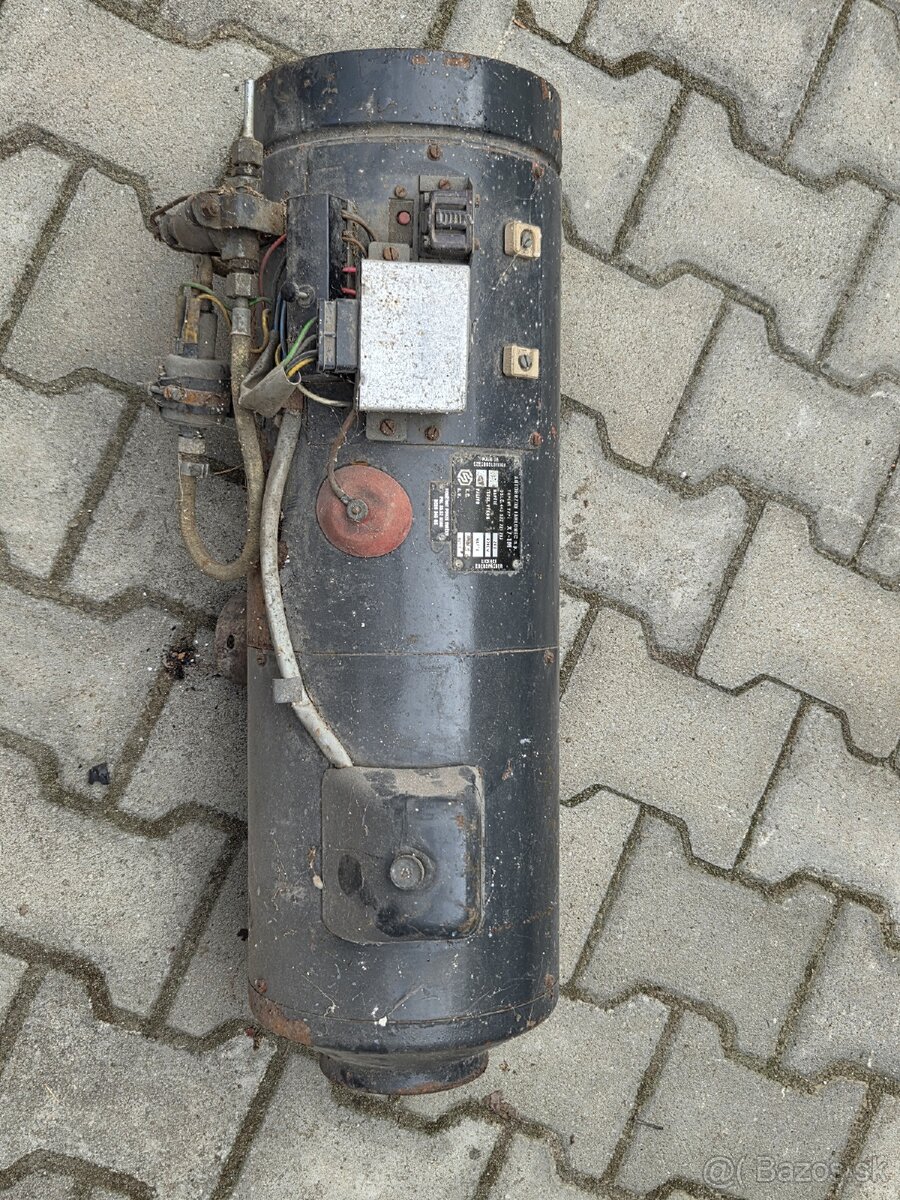 Naftový bufík Tatra 815