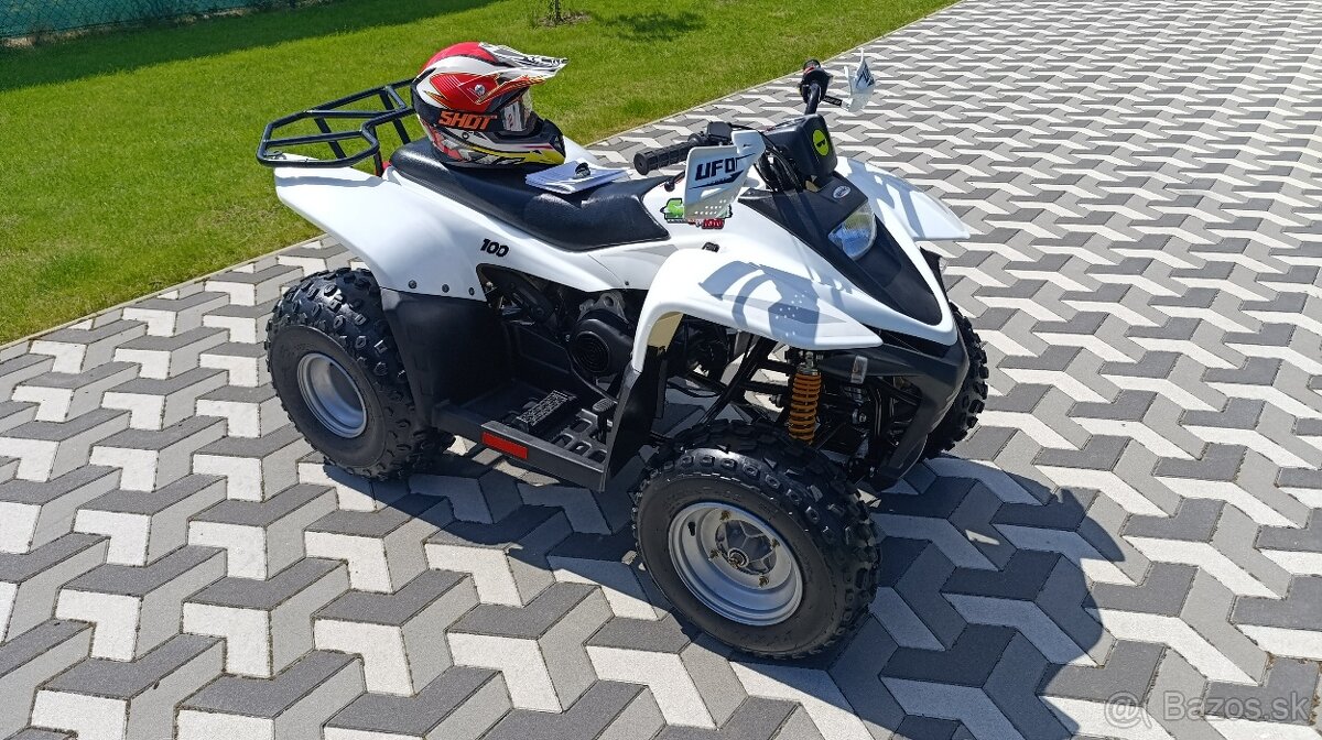 SMC Snake 100 + 2x prilba a snehové reťaze