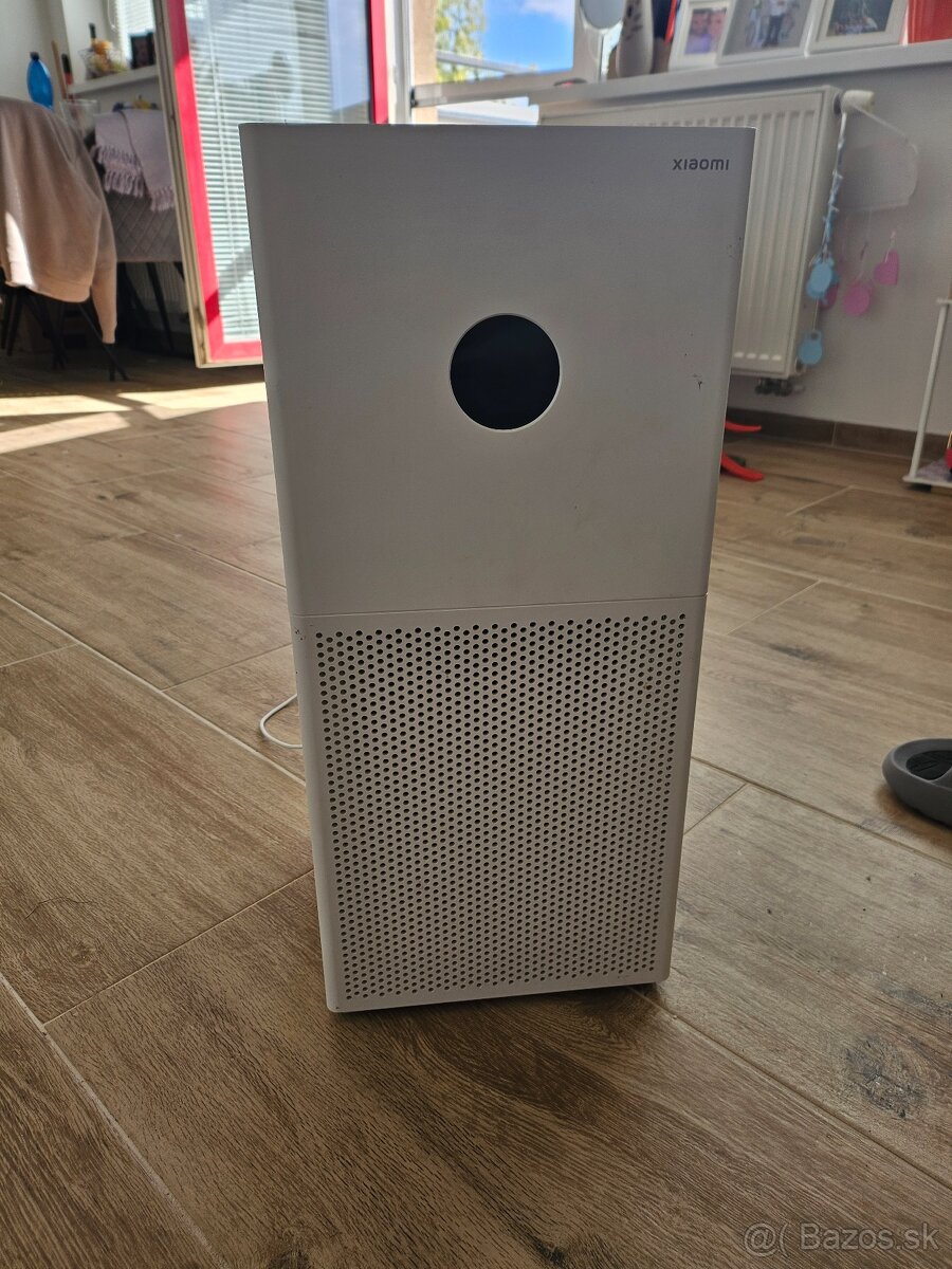 Čistička vzduchu Xiaomi 4 Lite