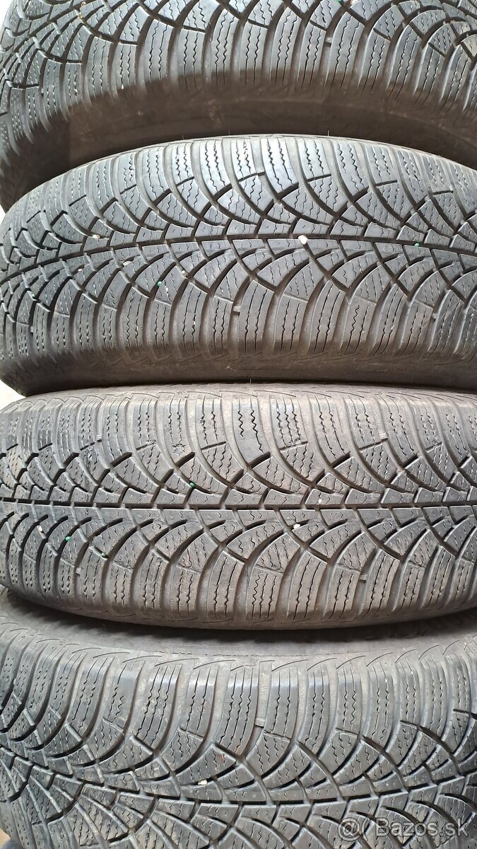 Predám 4ks jazdené zimné 185/60r15-84T Good Year