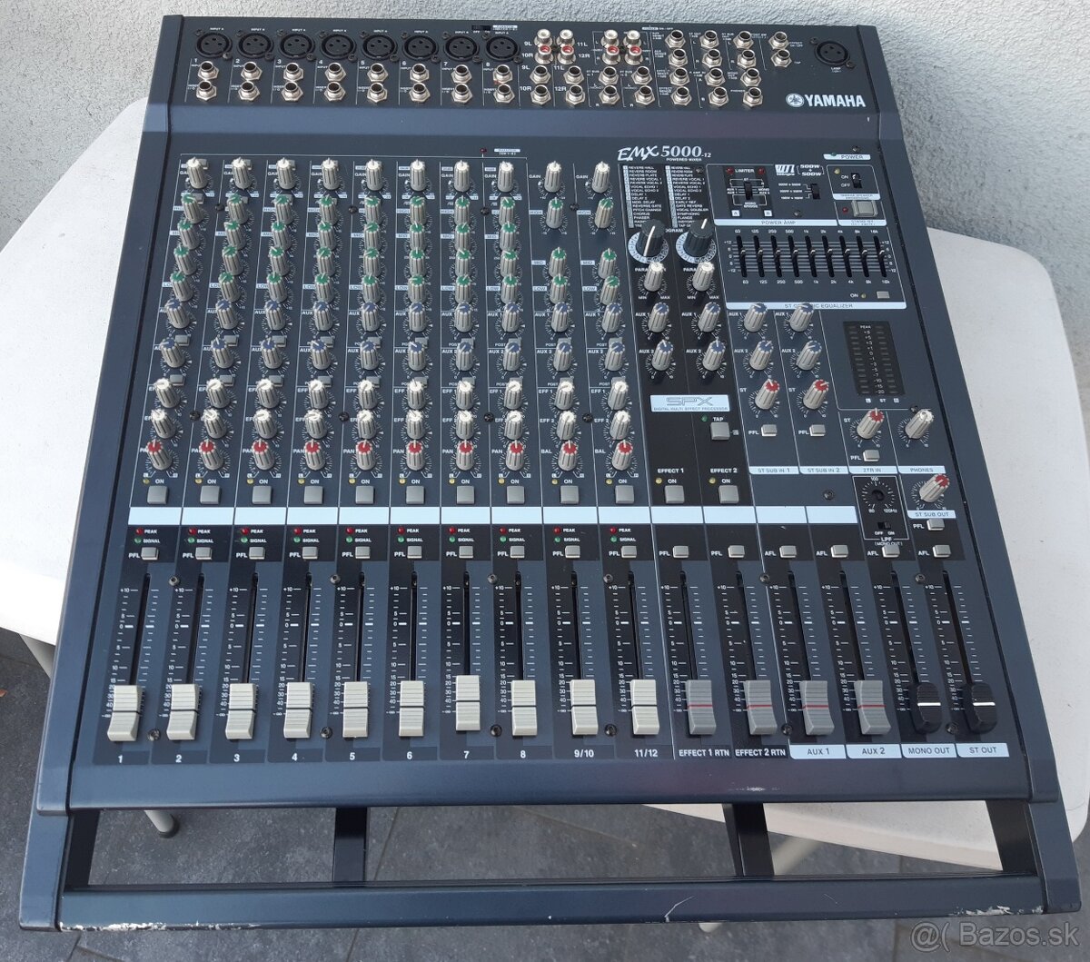 Power mix YAMAHA EMX 5000-12 Powered mixer