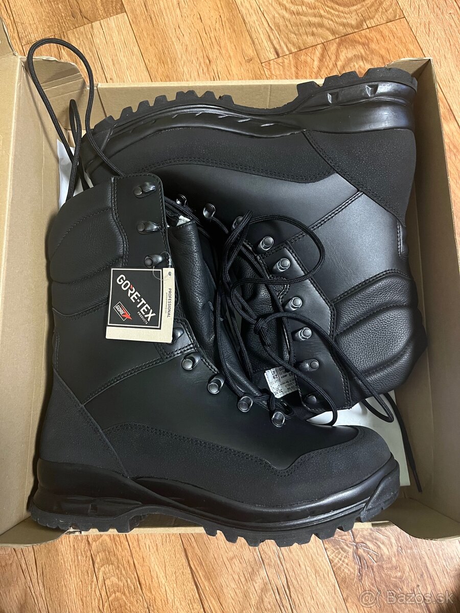 Policajne kanady Goretex /43/