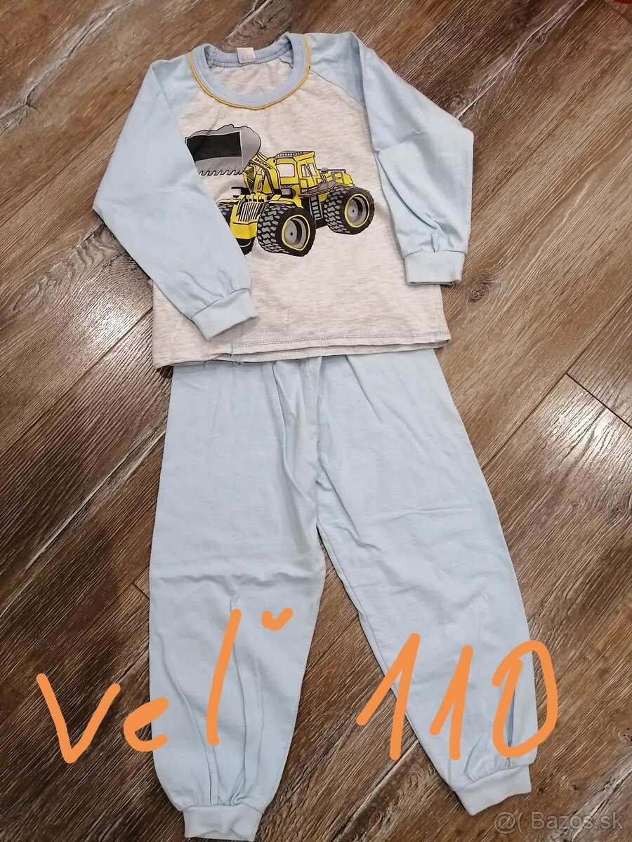 Pyžamá chlapec