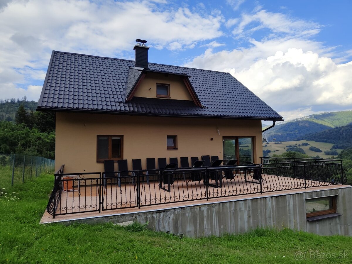 Rodinný dom s veľkou ubytovacou kapacitou Lysica