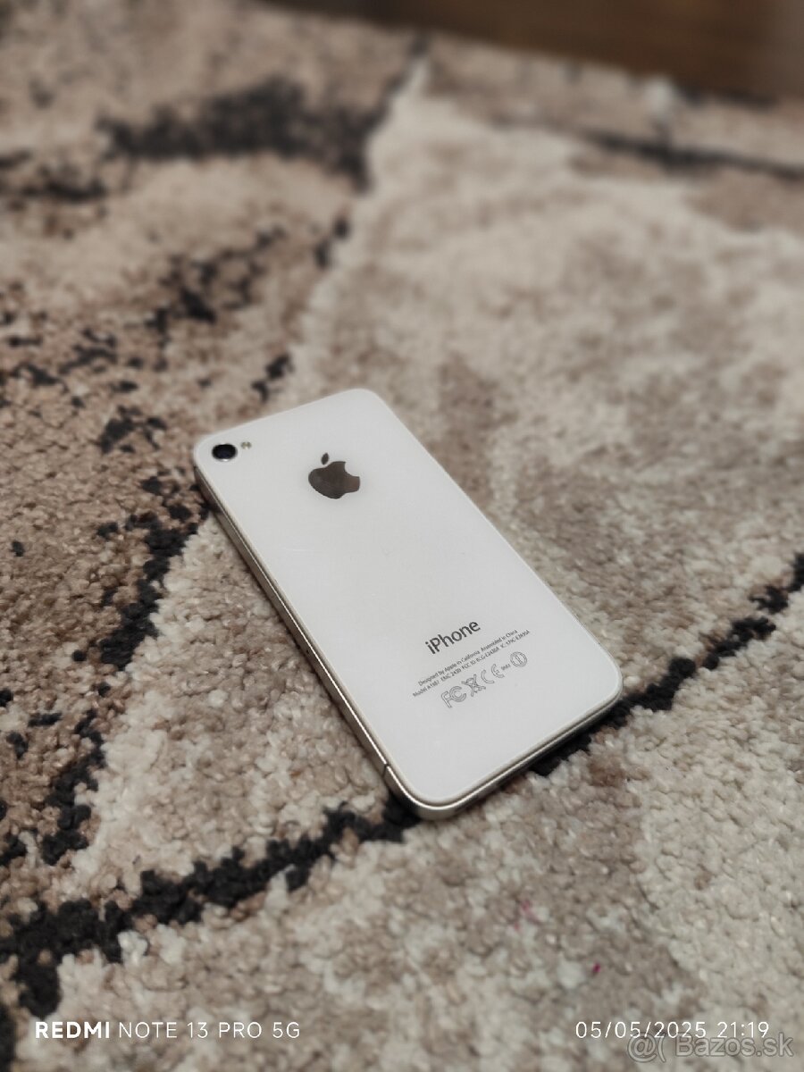 iPhone 4S 8GB