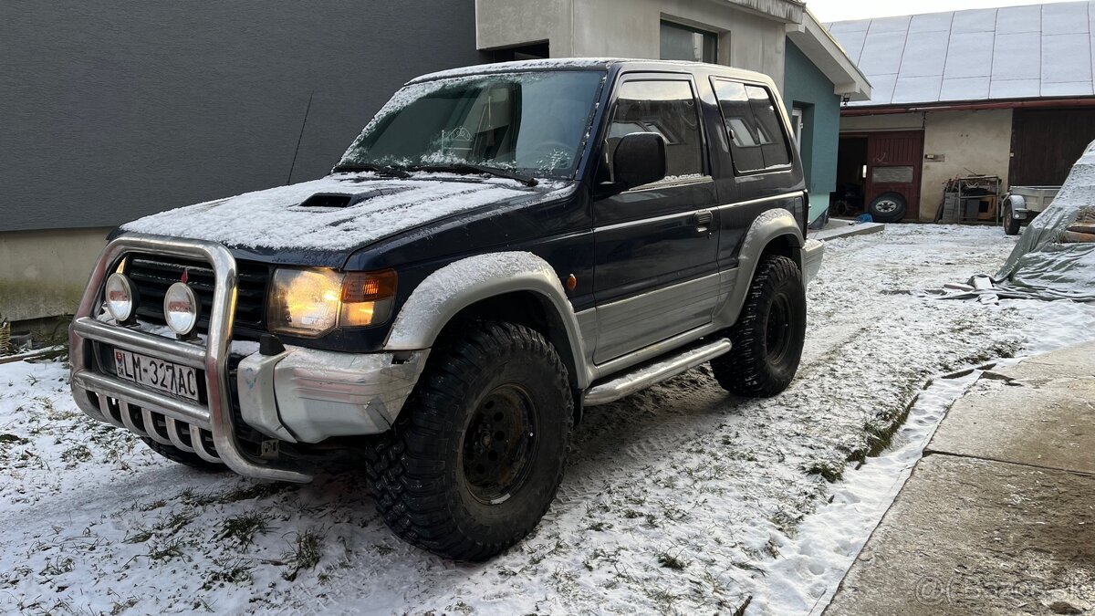 Nášlapy mitsubishi Pajero 2