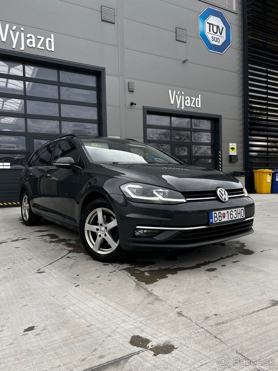 Volkswagen Golf VII Combi 2.0 TDI DSG Highline