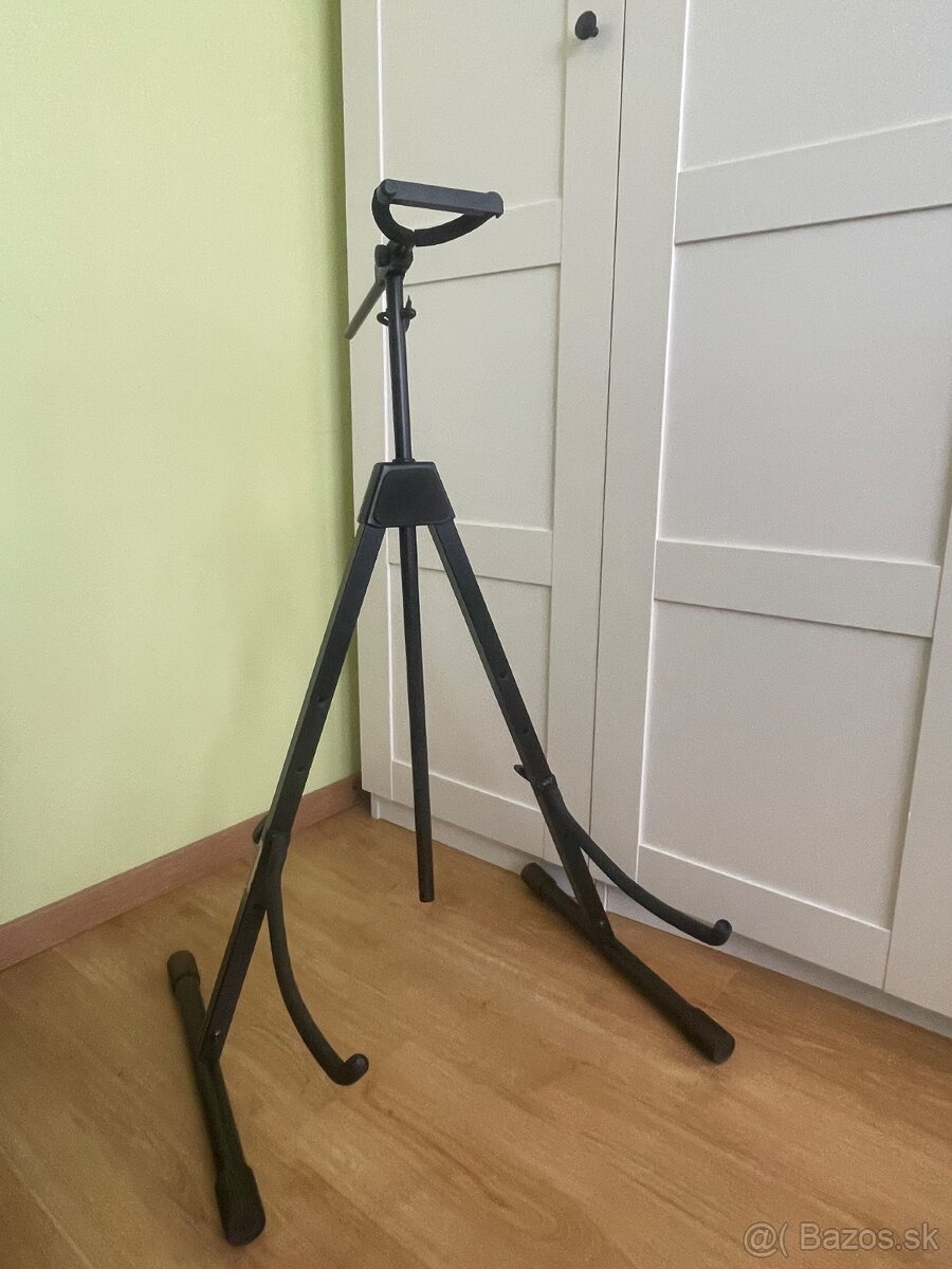 Rockstand RS 21500 B stojan na kontrabas/violončelo