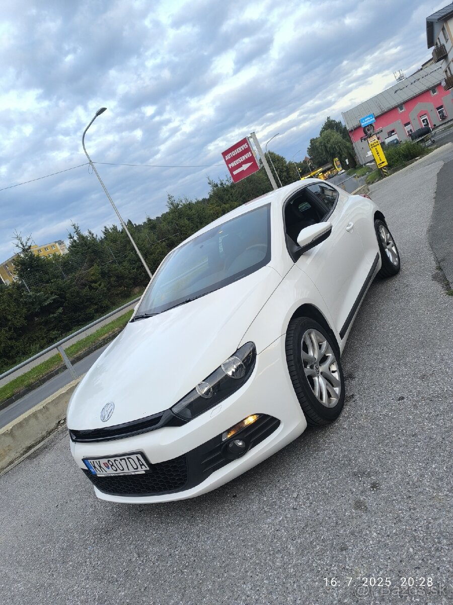 VOLKSWAGEN SCIROCCO 1,4 TSI (160PS) 88000km
