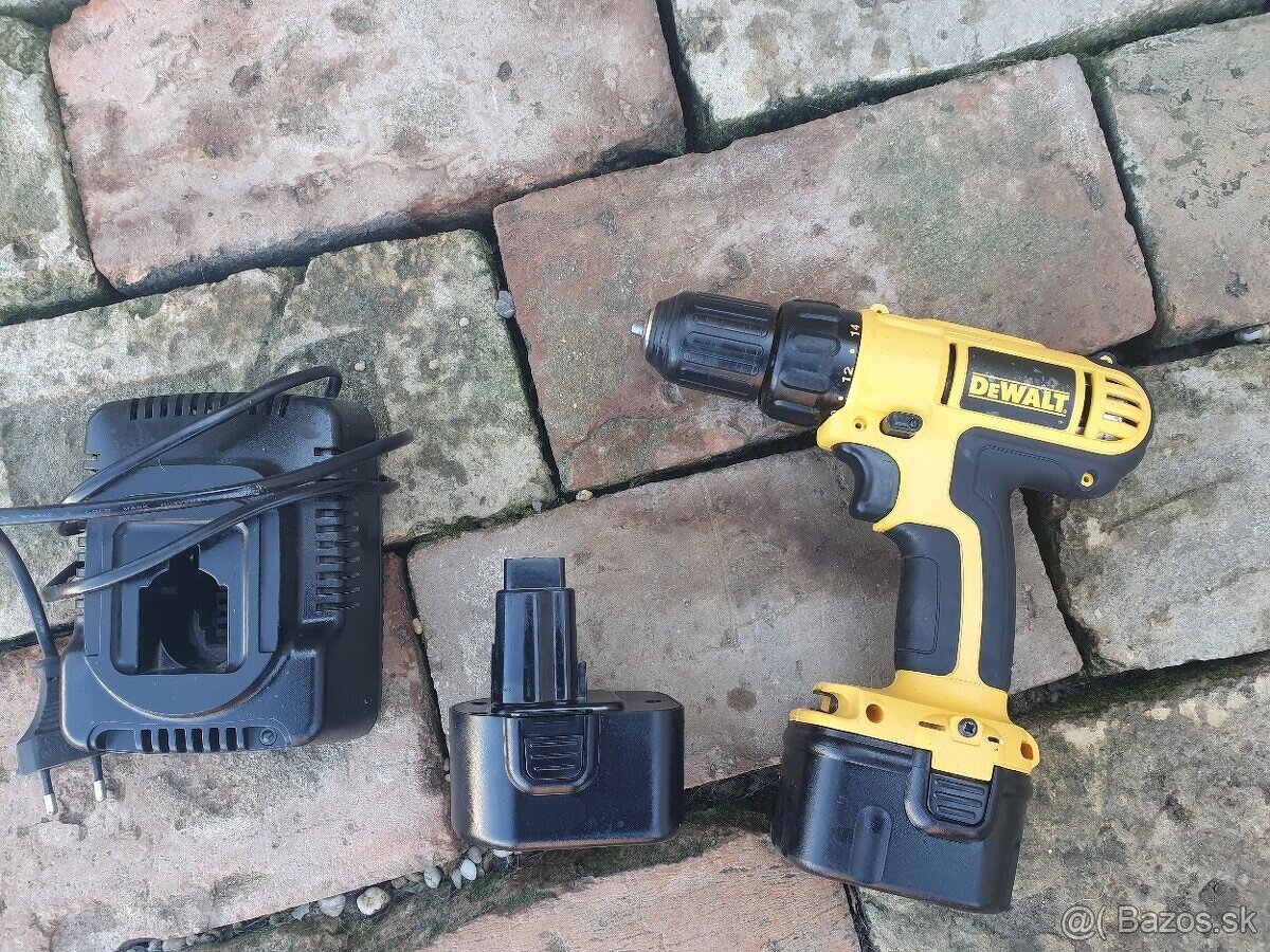 Predam DEWALT DC740