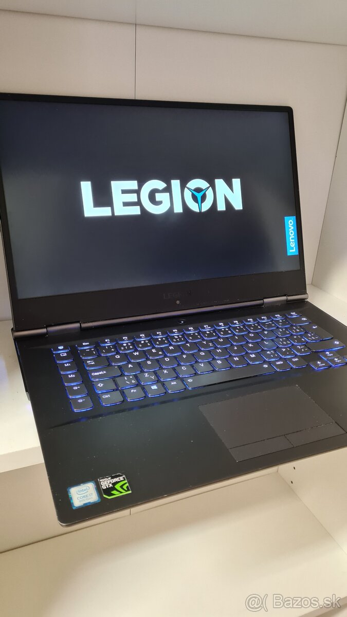 Herný notebook Lenovo Legion y730 15inch