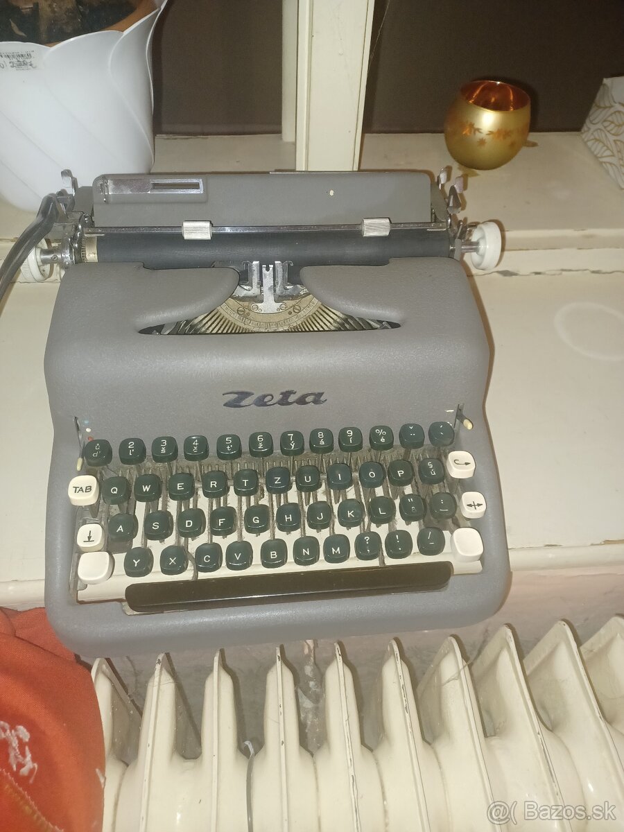 Pisaci stroj Zeta