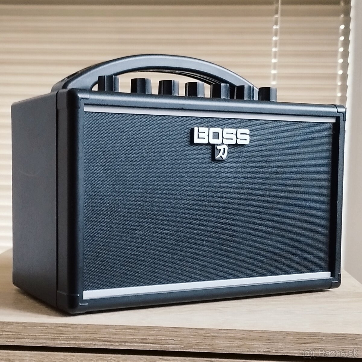 Boss Katana Mini - modellingový zosilovač