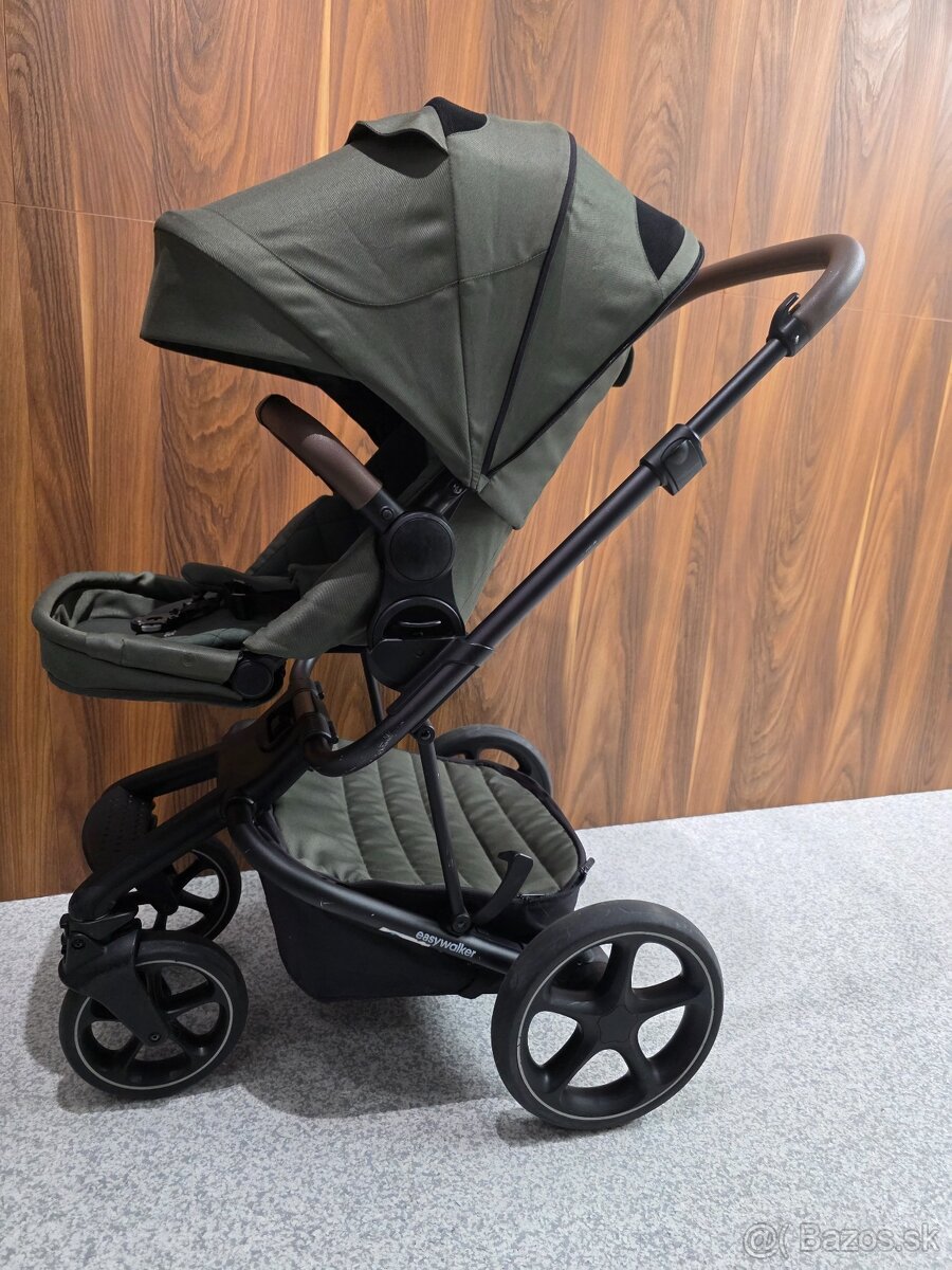 Sportovy kocik easywalker zeleny