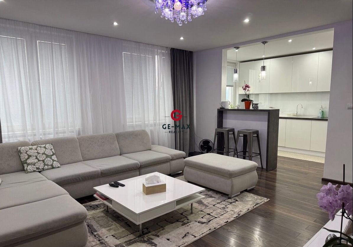 Luxusný zrekonštruovaný 5-izbový byt na Moskovskej