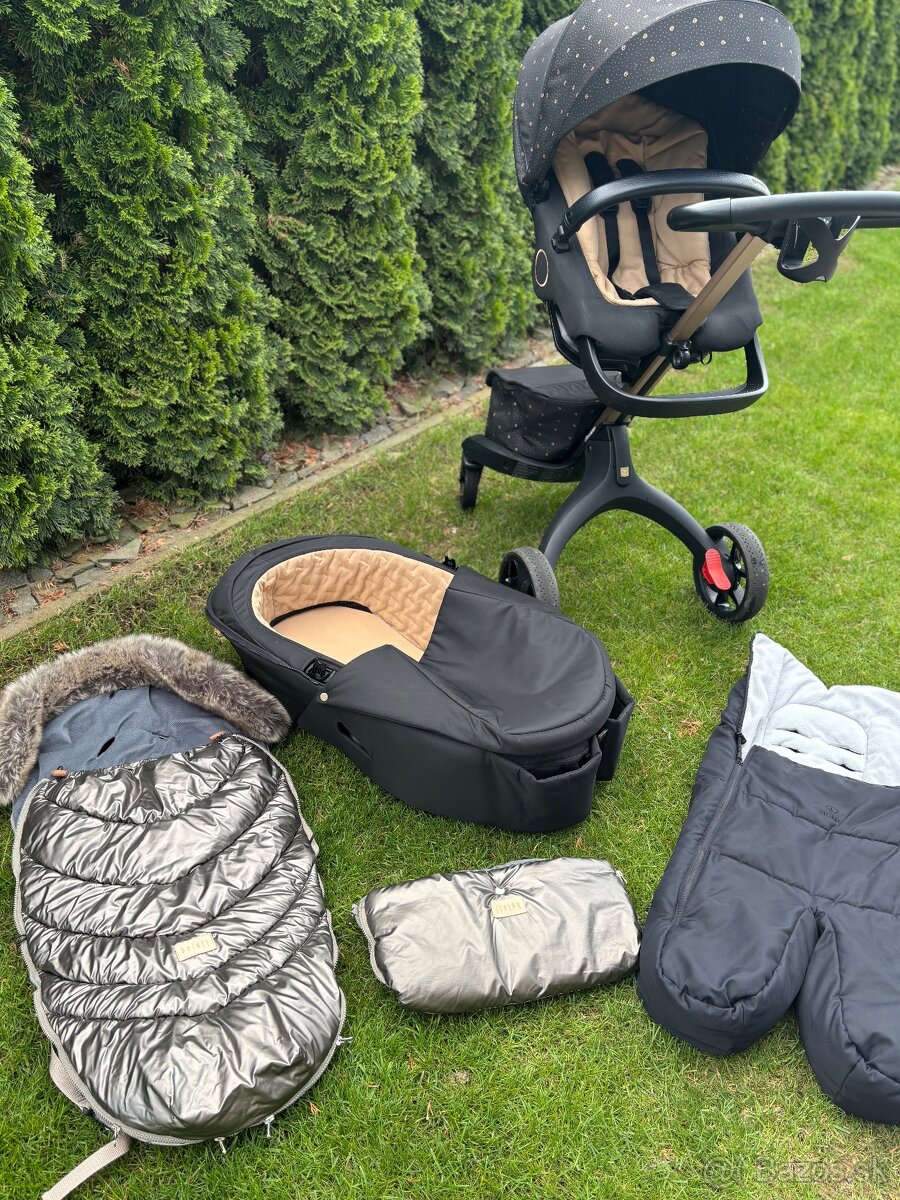 2-kombinácia kočíka STOKKE Xplory X Gold/Black - Signature B