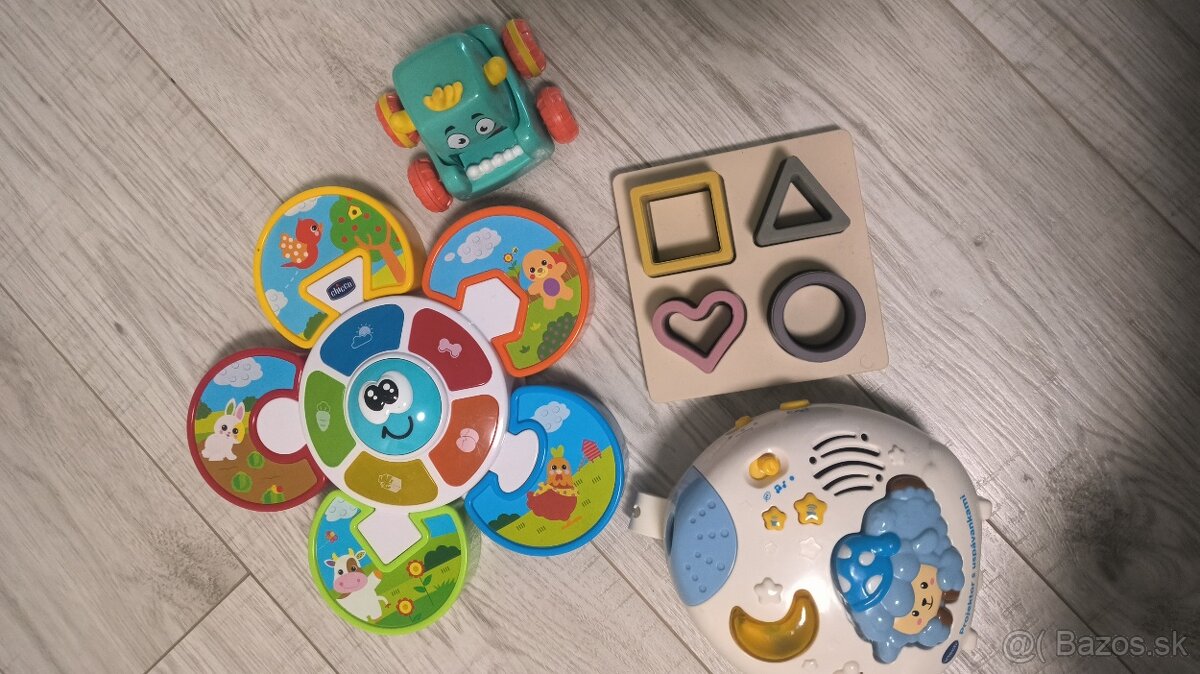 Hračka pre dieťa 1-2 roky