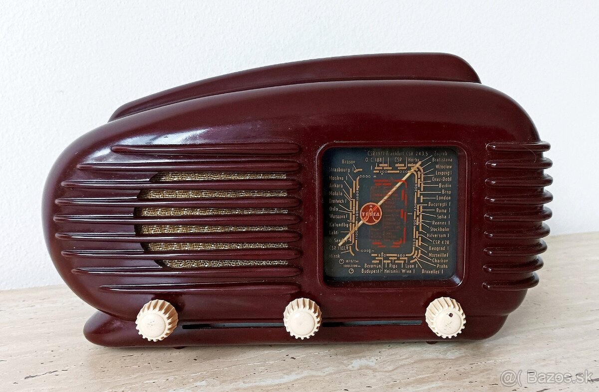 Krásný bytový doplněk - starožitné rádio, excelentní stav