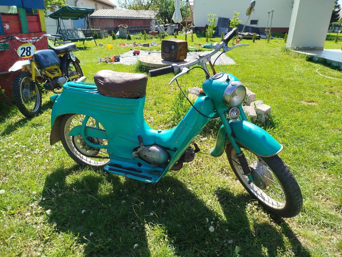 Predám Jawa 555 de luxe.