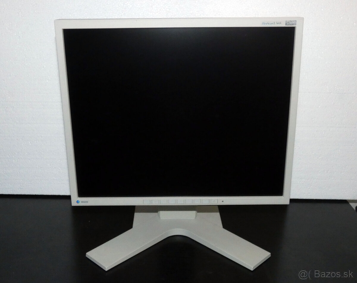 LCD monitor EIZO FlexScan L568