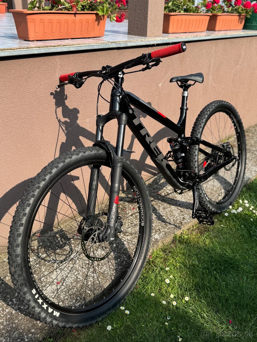 TREK Fuel Ex 5